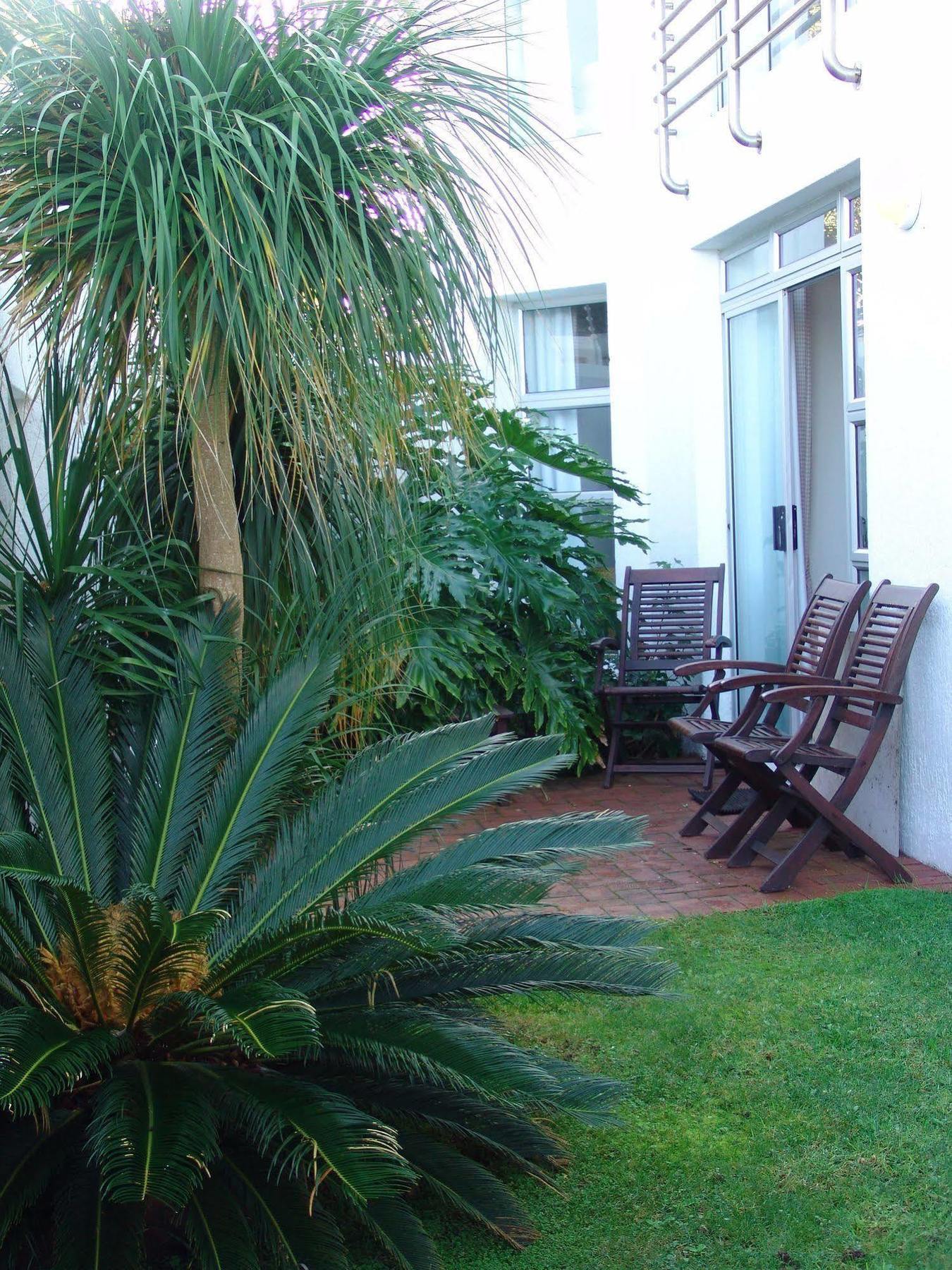 Hotel Diaz 15 House On The Bay Jeffreys Bay Exterior foto