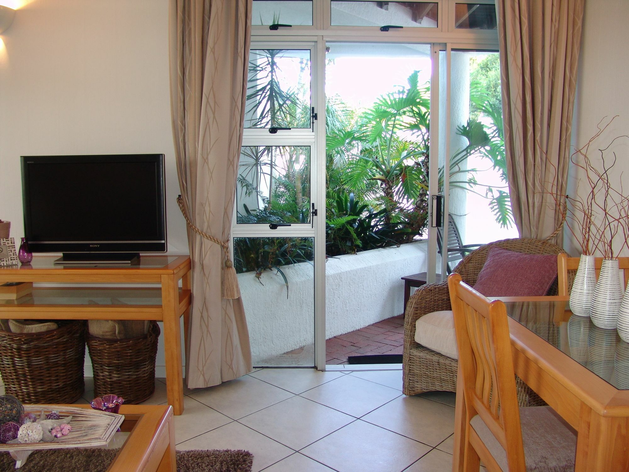 Hotel Diaz 15 House On The Bay Jeffreys Bay Exterior foto