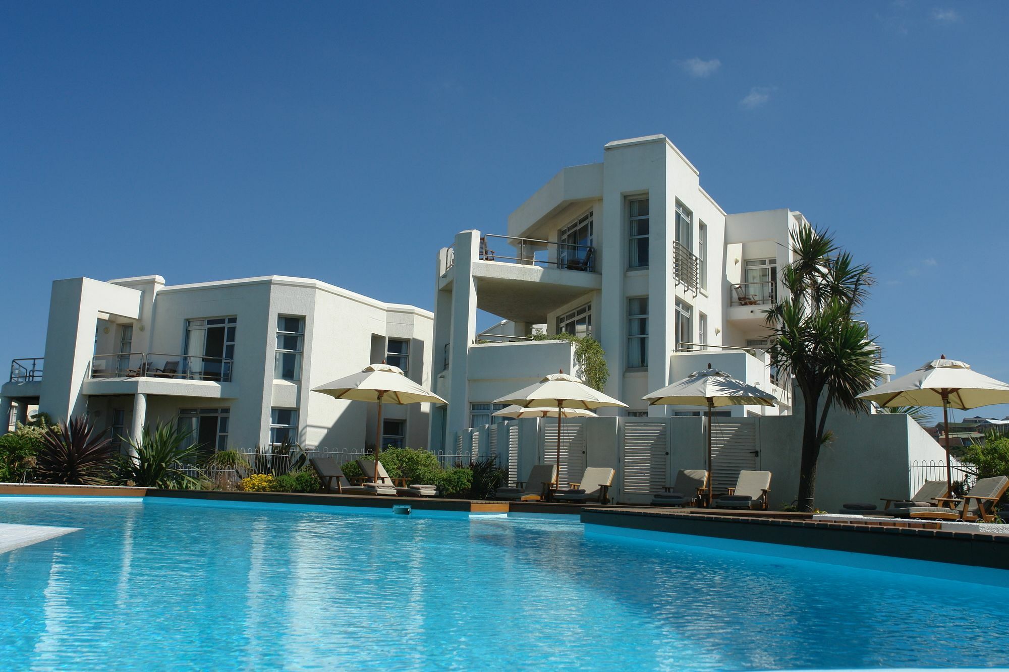 Hotel Diaz 15 House On The Bay Jeffreys Bay Exterior foto